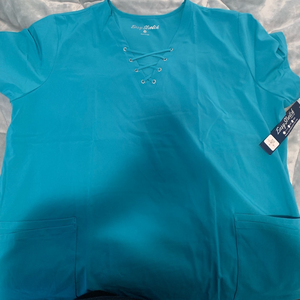 Easy stretch teal scrub top 3x NWT